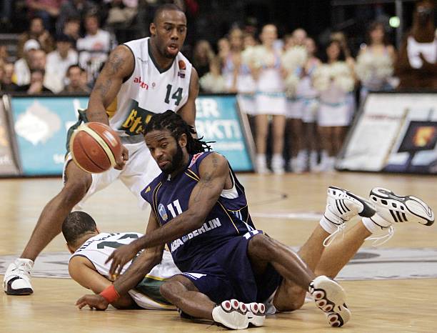 为球队赢得 为球队赢得