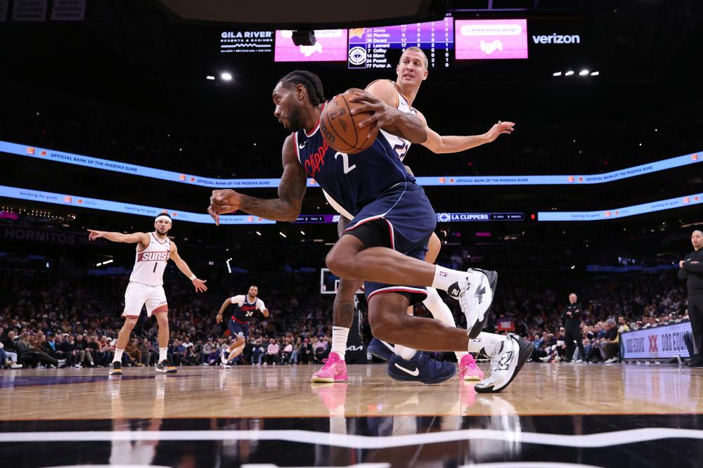 两队的较量 两队的较量